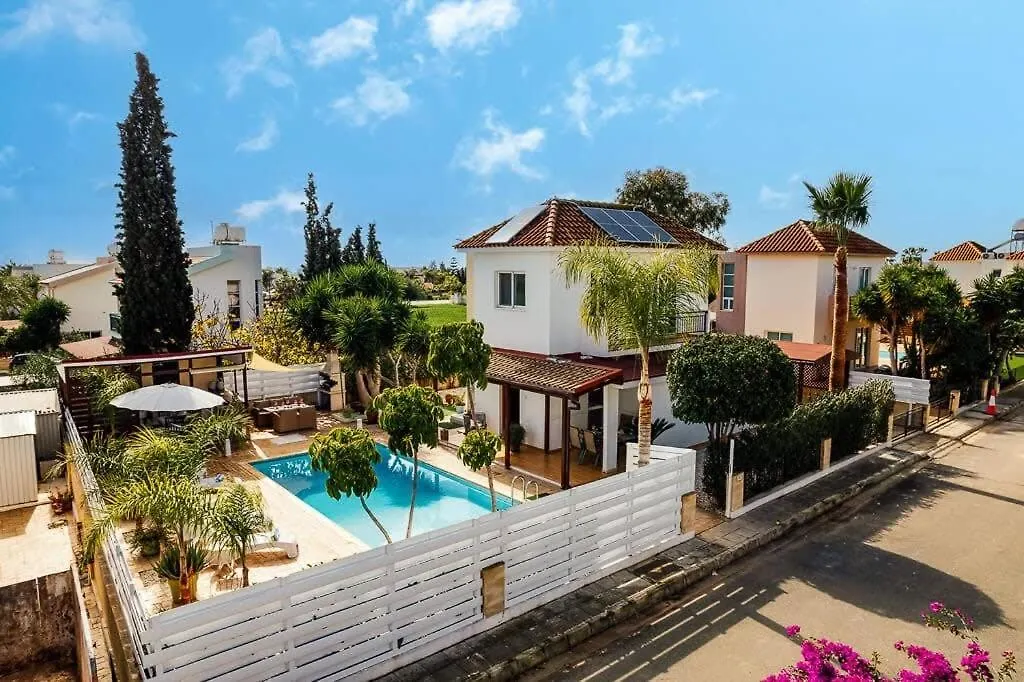 Villa Anastasia Agia Napa Zypern